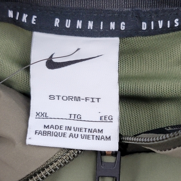 Nike Storm-FIT Run Division Women Full-Zip Hooded Jacket Size XXL DV1247-222 New - Picture 9 of 13